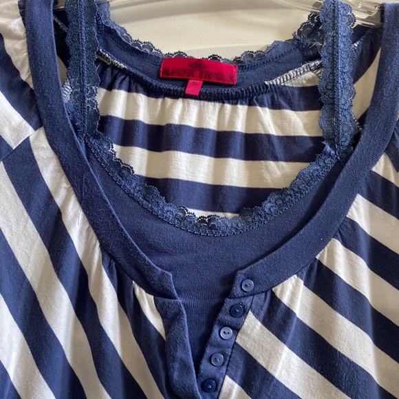Almost Famous blue and white striped top in size M - Picture 2 of 7